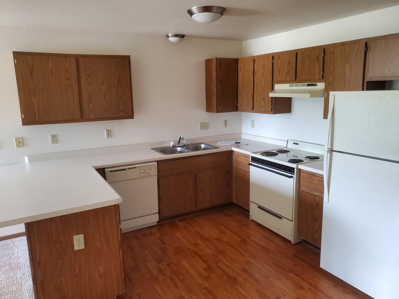 S76 W16891 Gregory Drive - Photo 3 of 13