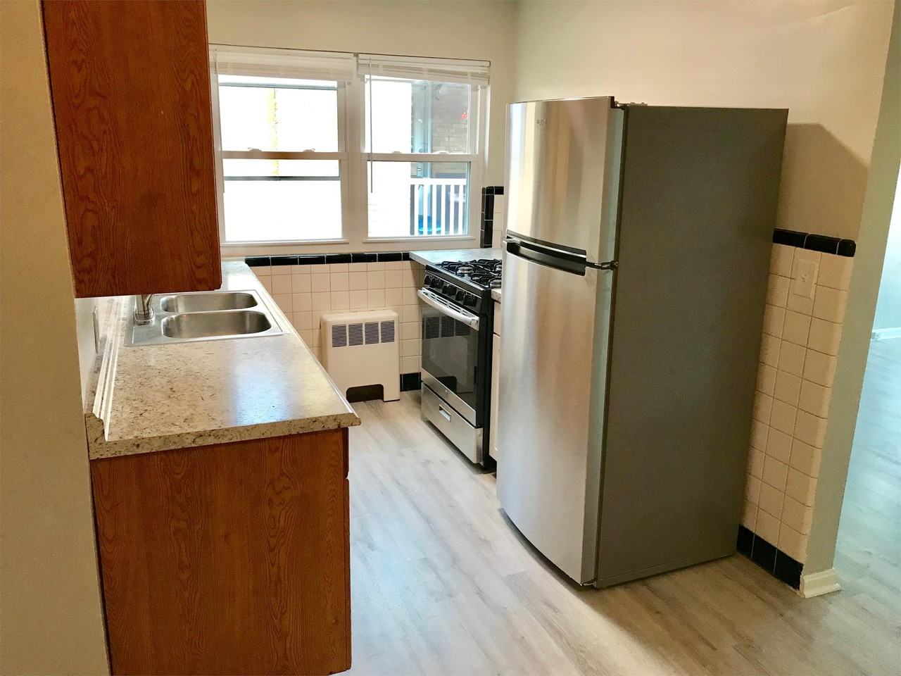 6005 Yosemite Drive - Photo 3 of 6