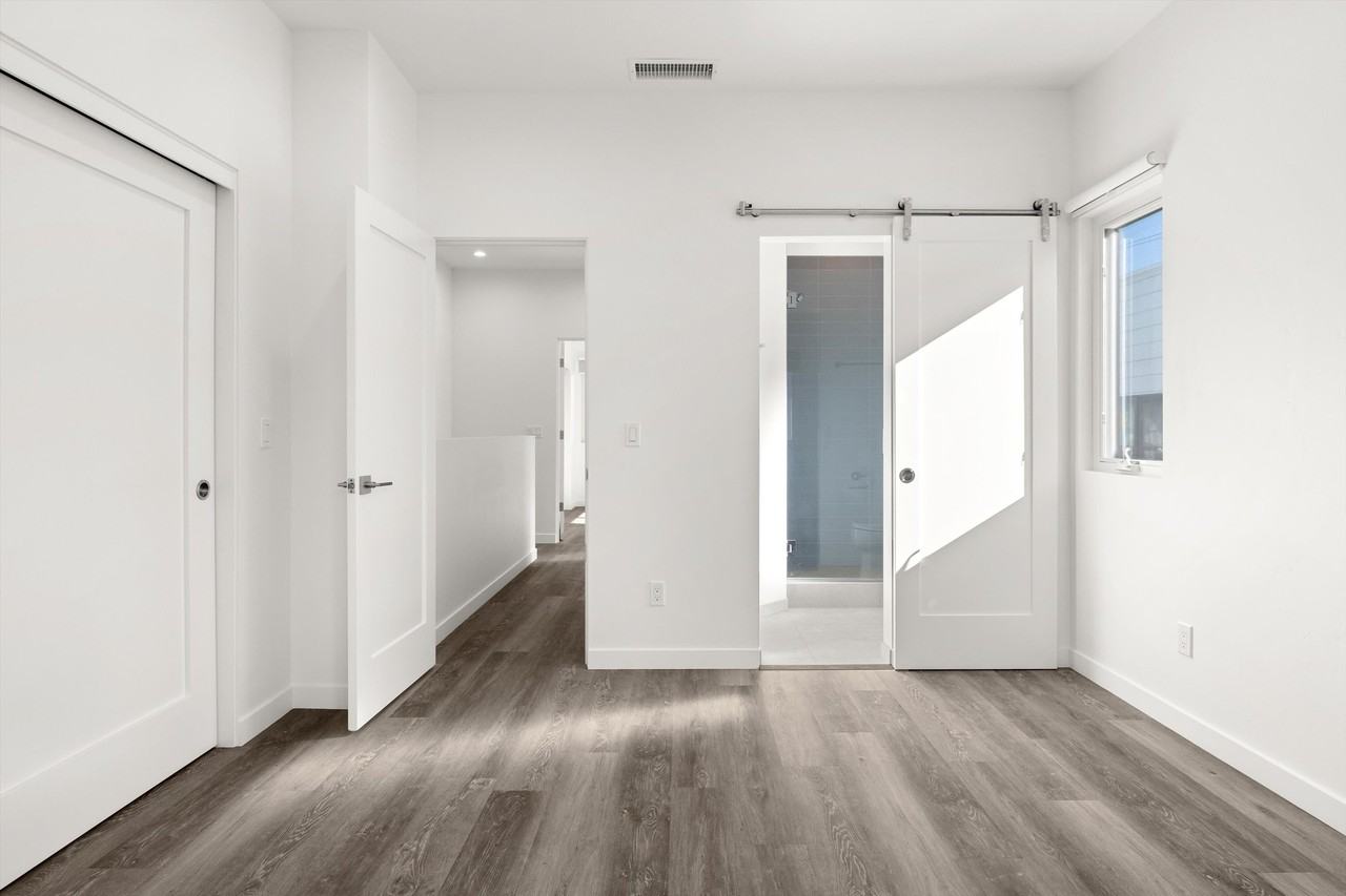 415 Old Coast Highway - Photo 4 of 20
