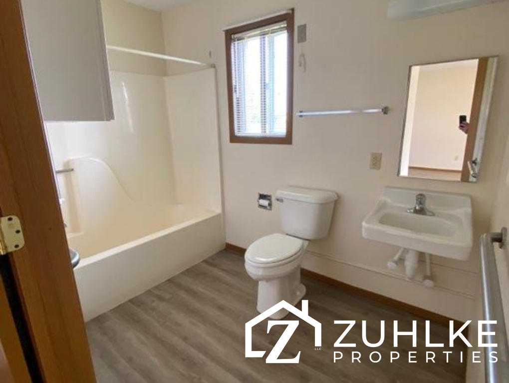 410 N 2nd St - Photo 7 of 11