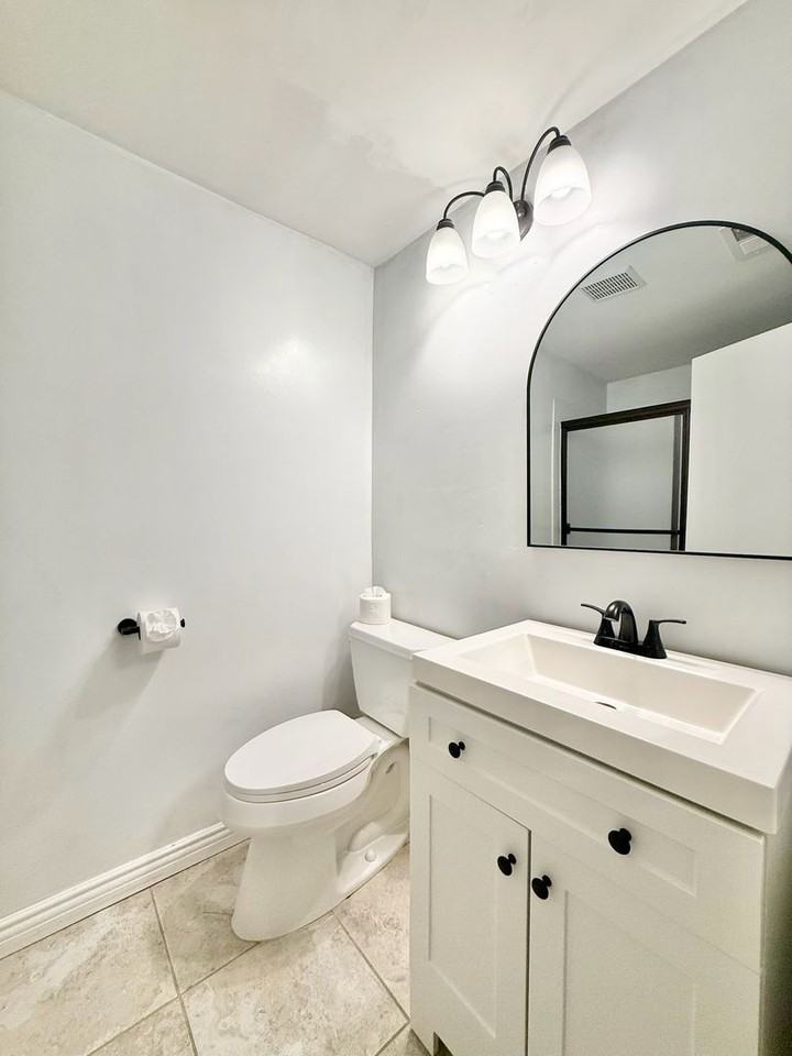 7303 Calle De Fuentes - Photo 7 of 21