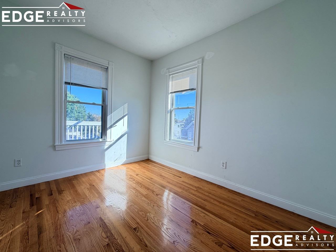 47 Buttonwood St #3 - Photo 4 of 10