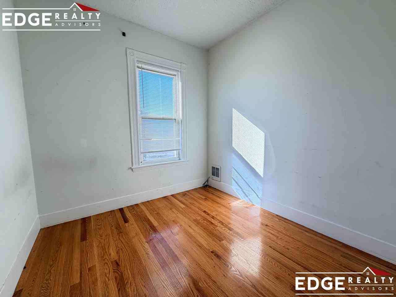 47 Buttonwood St #3 - Photo 6 of 10