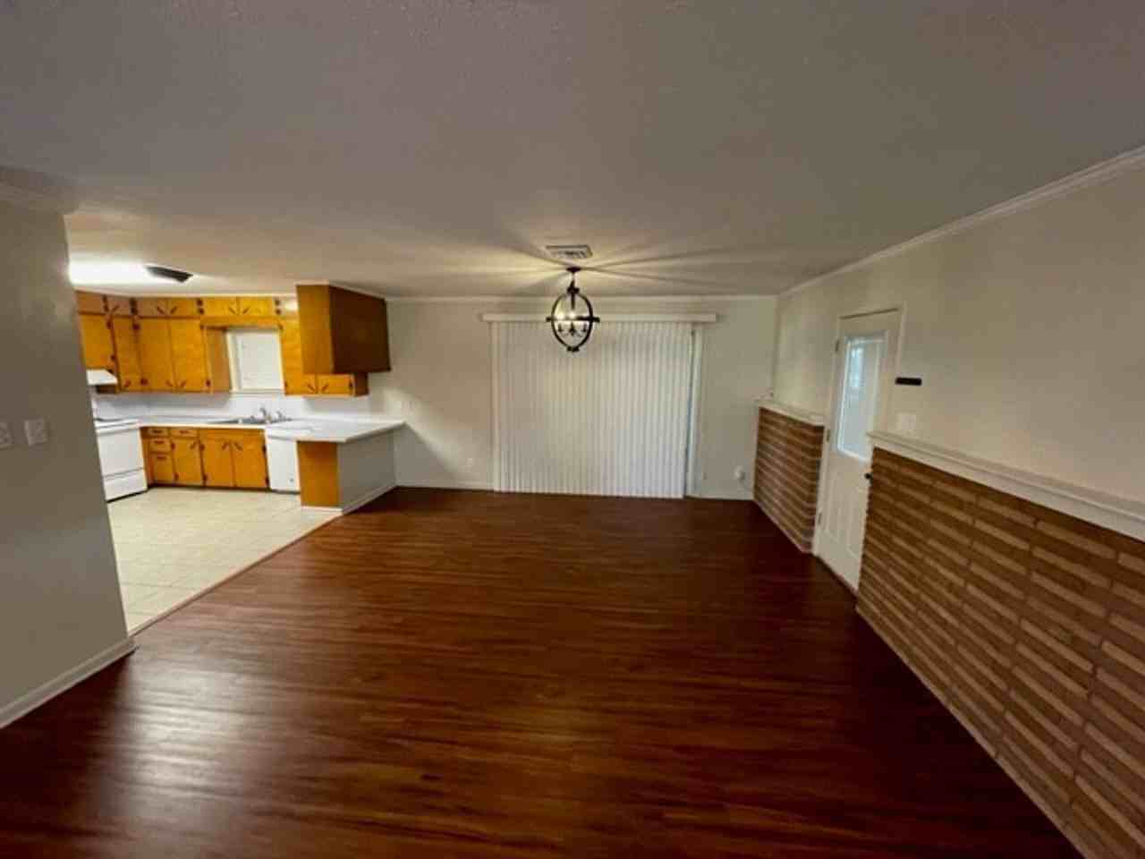 113 Eunice Street - Photo 6 of 34