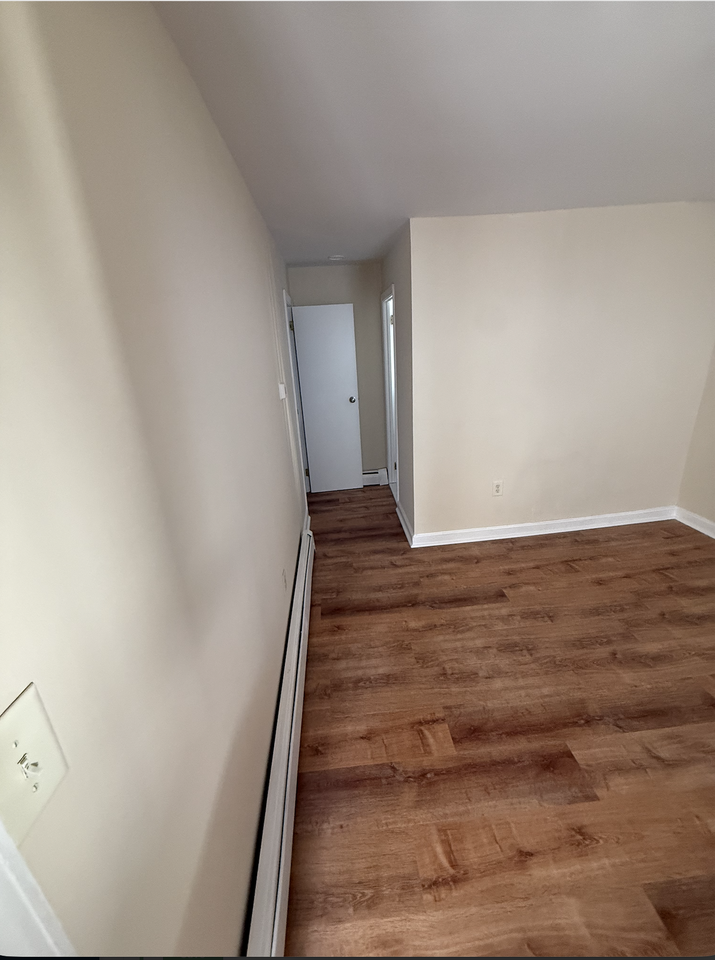 586 West Main Street - Photo 2 of 9