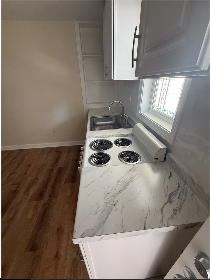 586 West Main Street - Photo 3 of 9