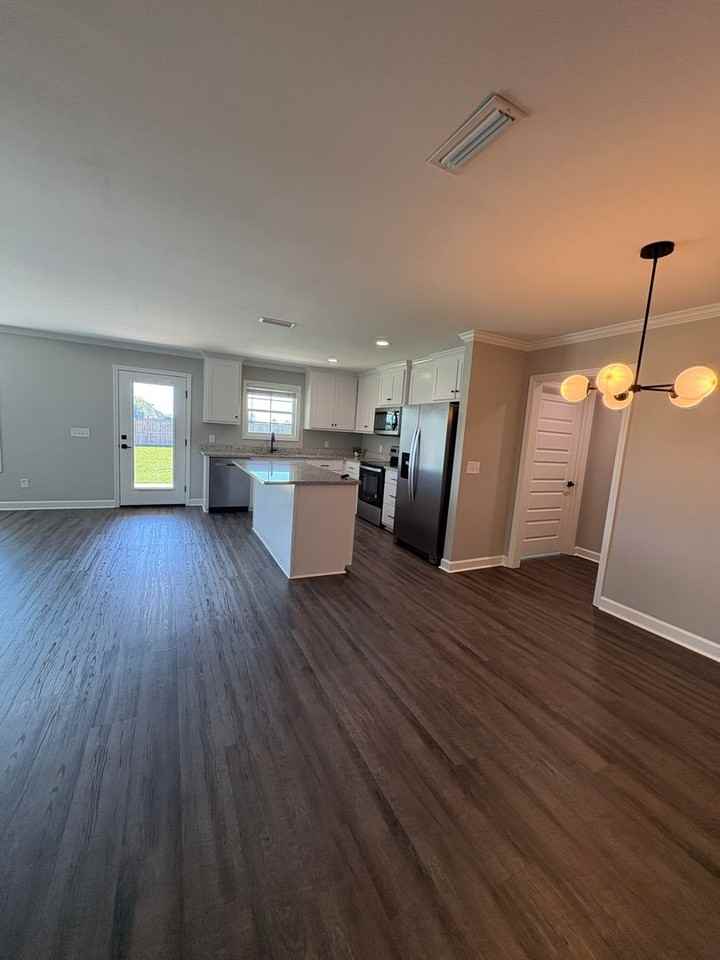464 Gritney Rd - Photo 4 of 15