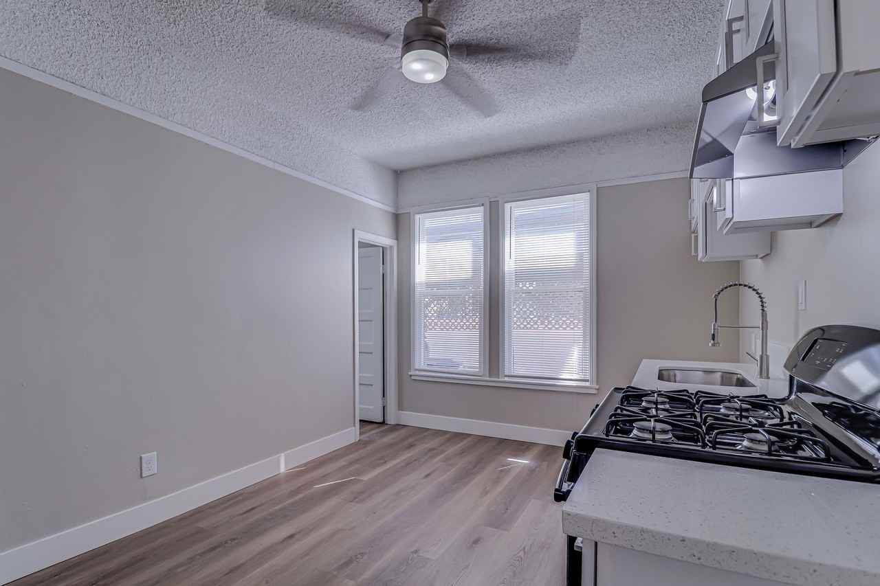 2106 2106 E St - 2106 E St #B - Photo 6 of 14