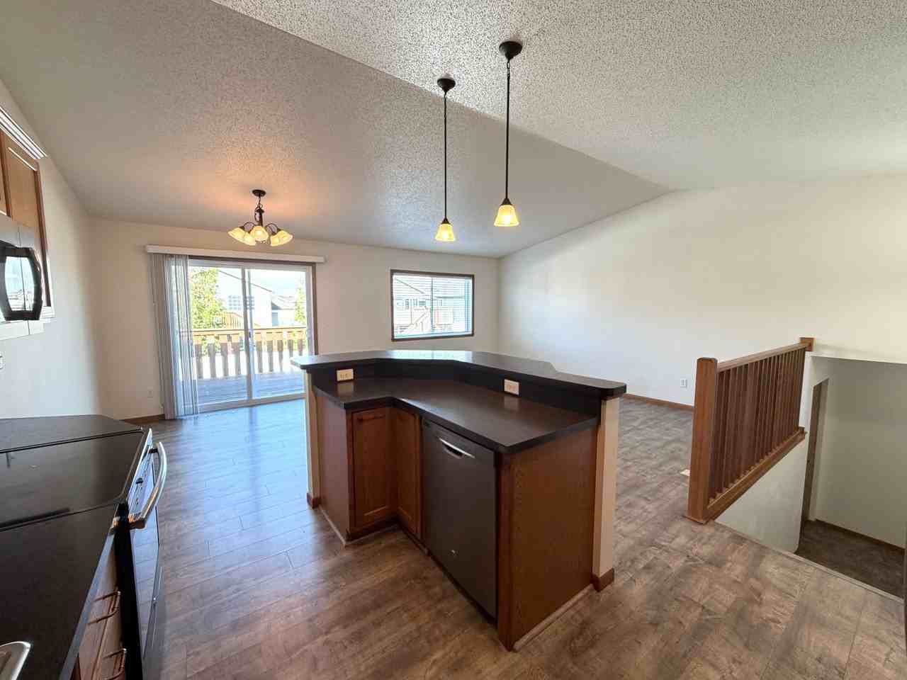 2580 5th St W Apt B - Photo 2 of 20