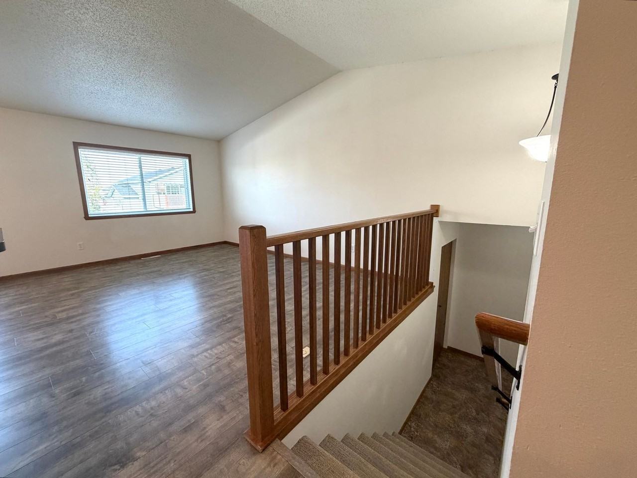 2580 5th St W Apt B - Photo 4 of 20
