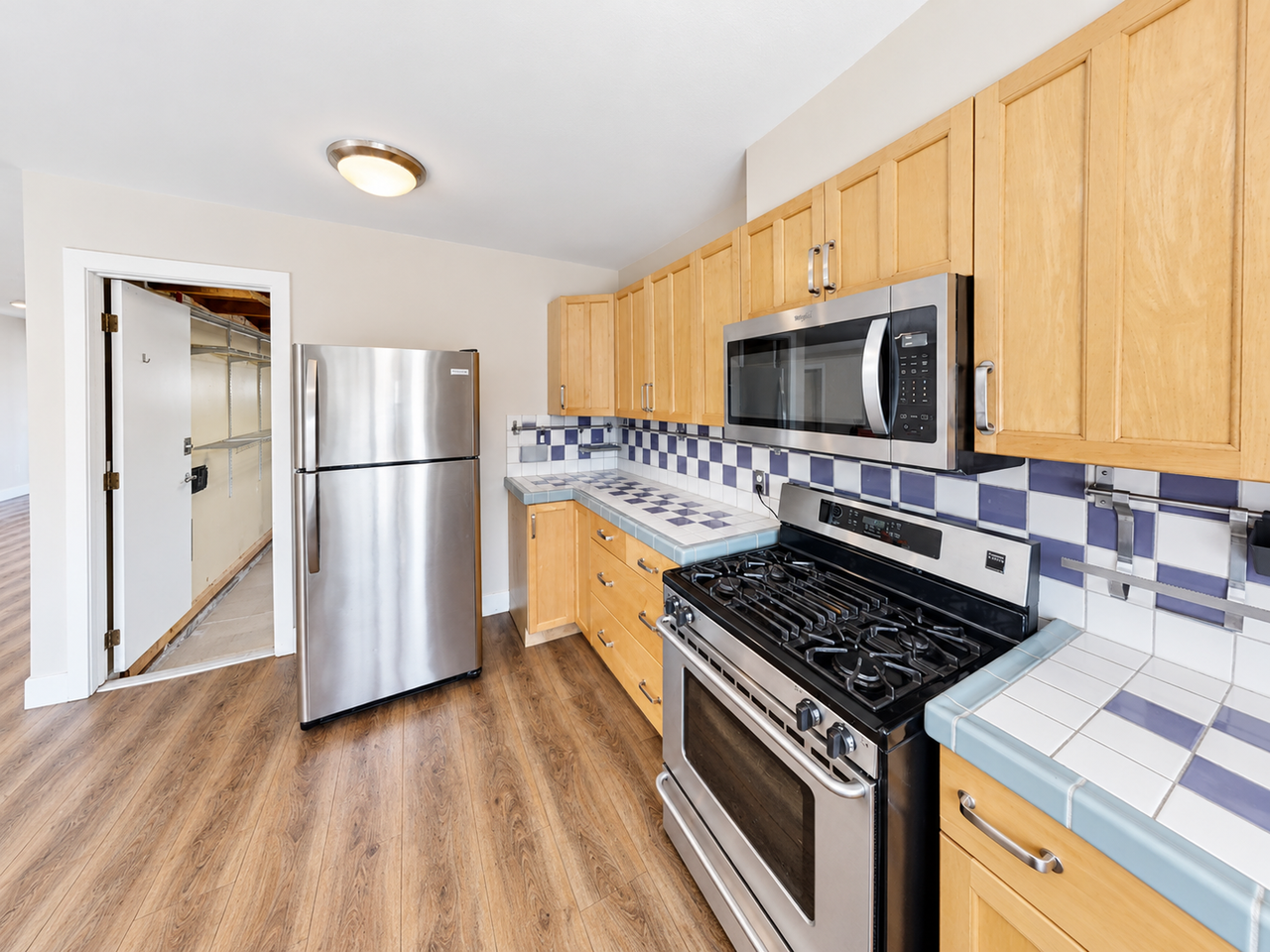 5236 E Falls View Dr - Photo 5 of 21
