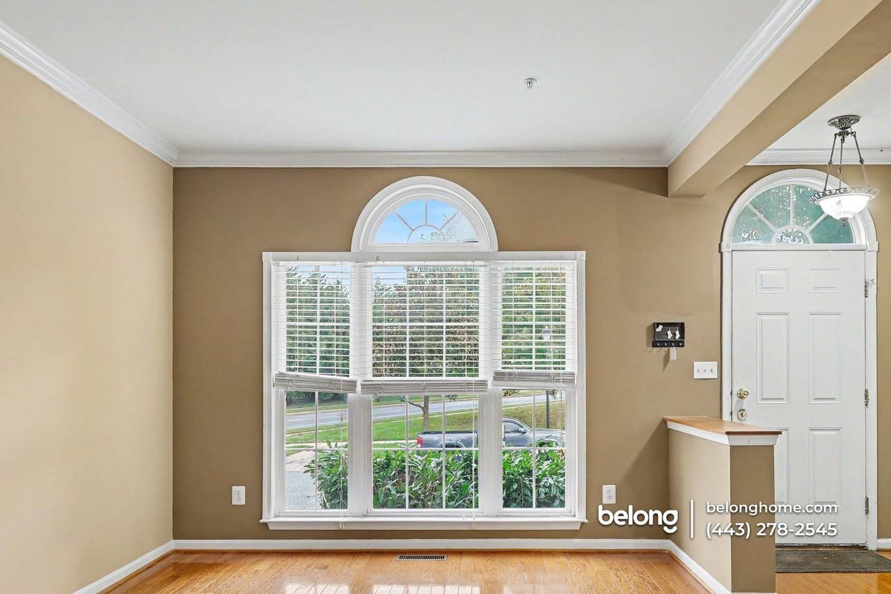 1504 Sunswept Dr - Photo 2 of 17
