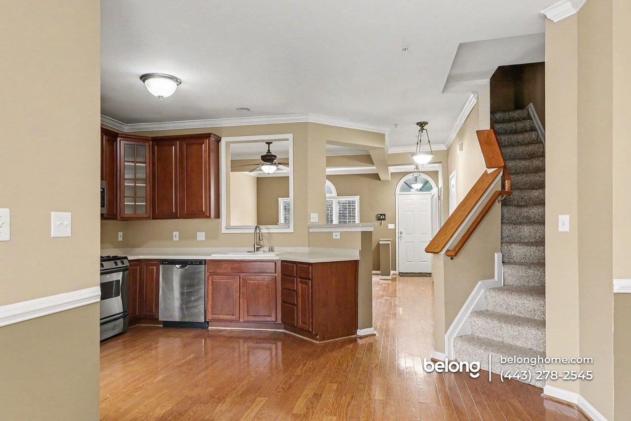1504 Sunswept Dr - Photo 5 of 17