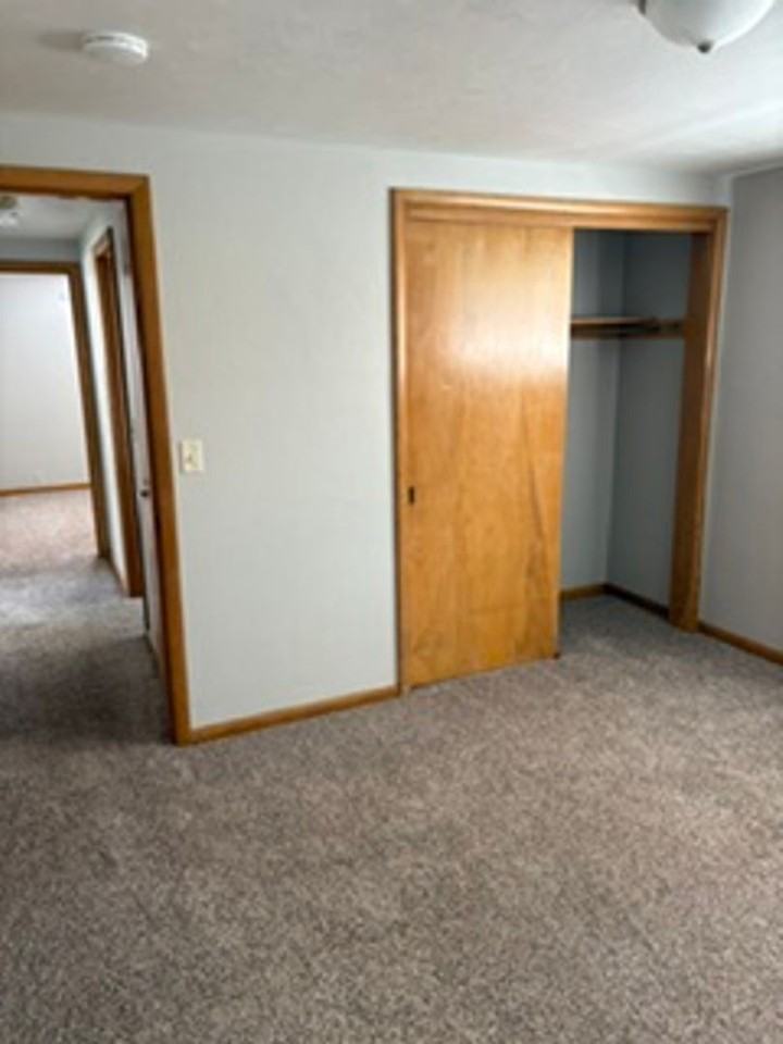 67 Crismore Ave - Photo 5 of 8