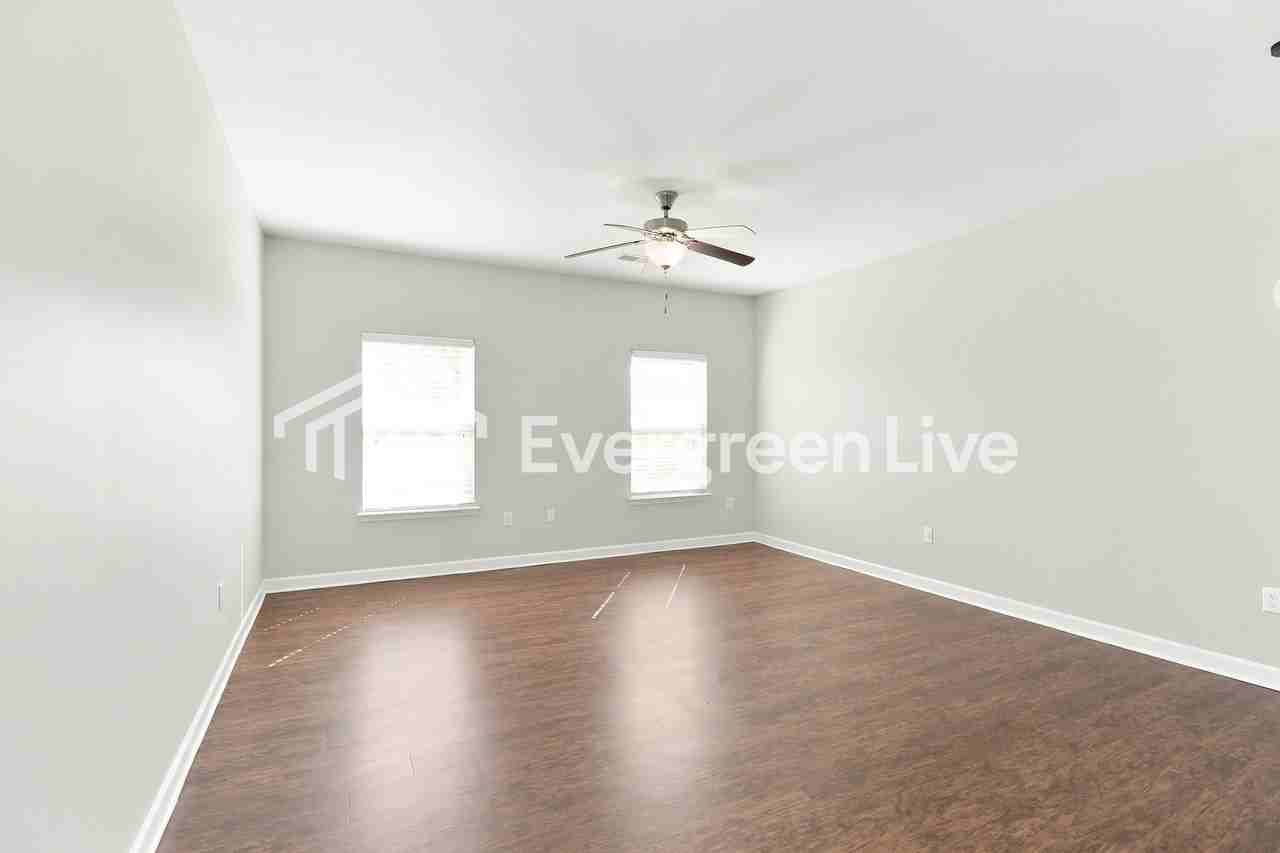 12834 Delvin Castle Ct - Photo 2 of 10
