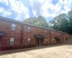 featured image of 1220 Louisville St