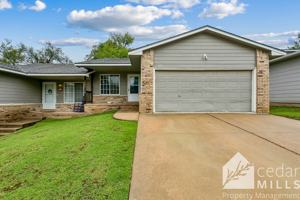 featured image of 518 W Songbird St