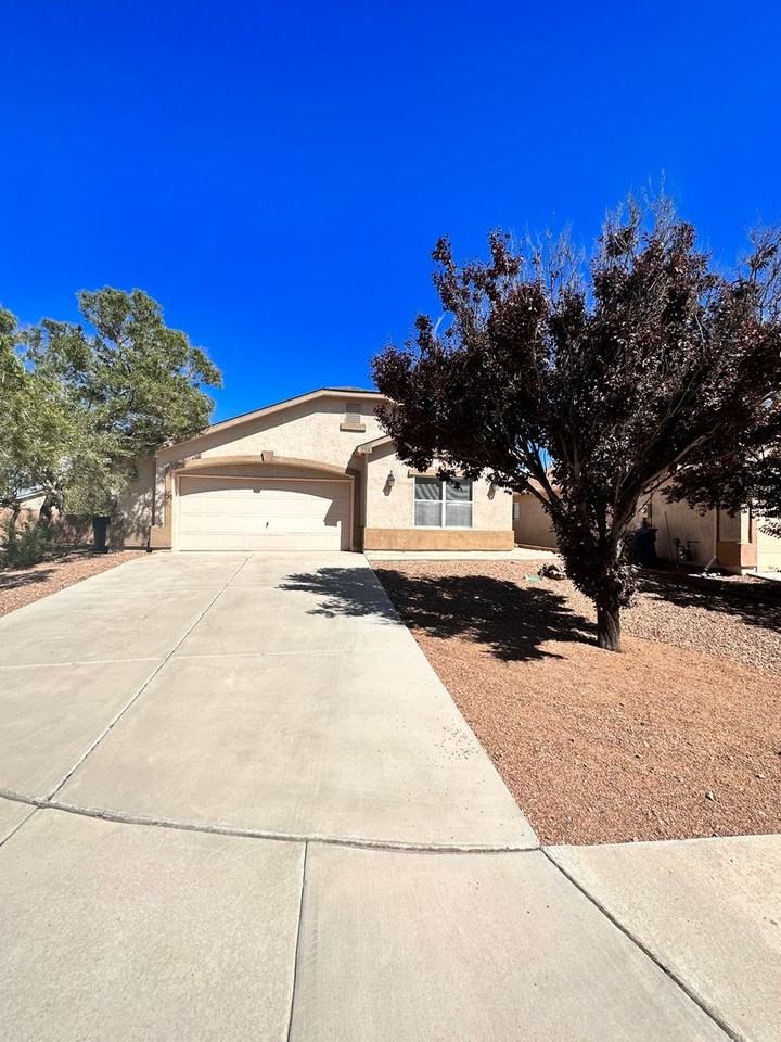 720 Bear Grass Ct Sw - Photo 2 of 13