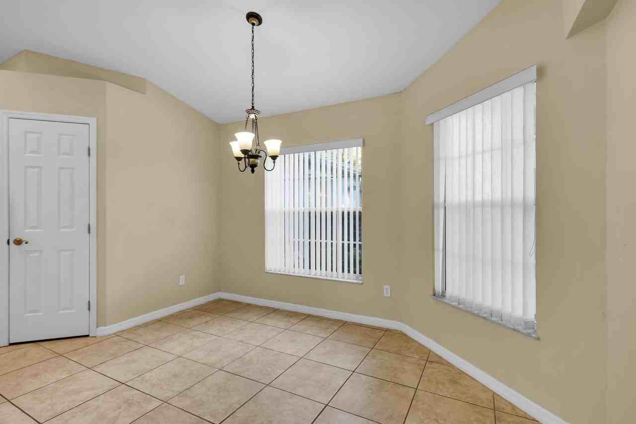 10324 Sw 74th Ter - Photo 5 of 23