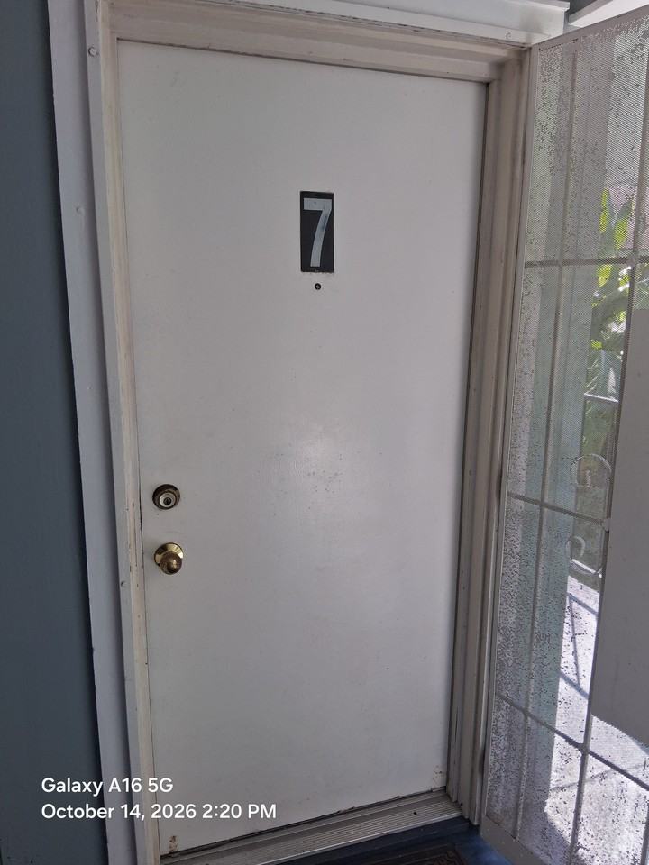 3139 Addison St #7 - Photo 3 of 12