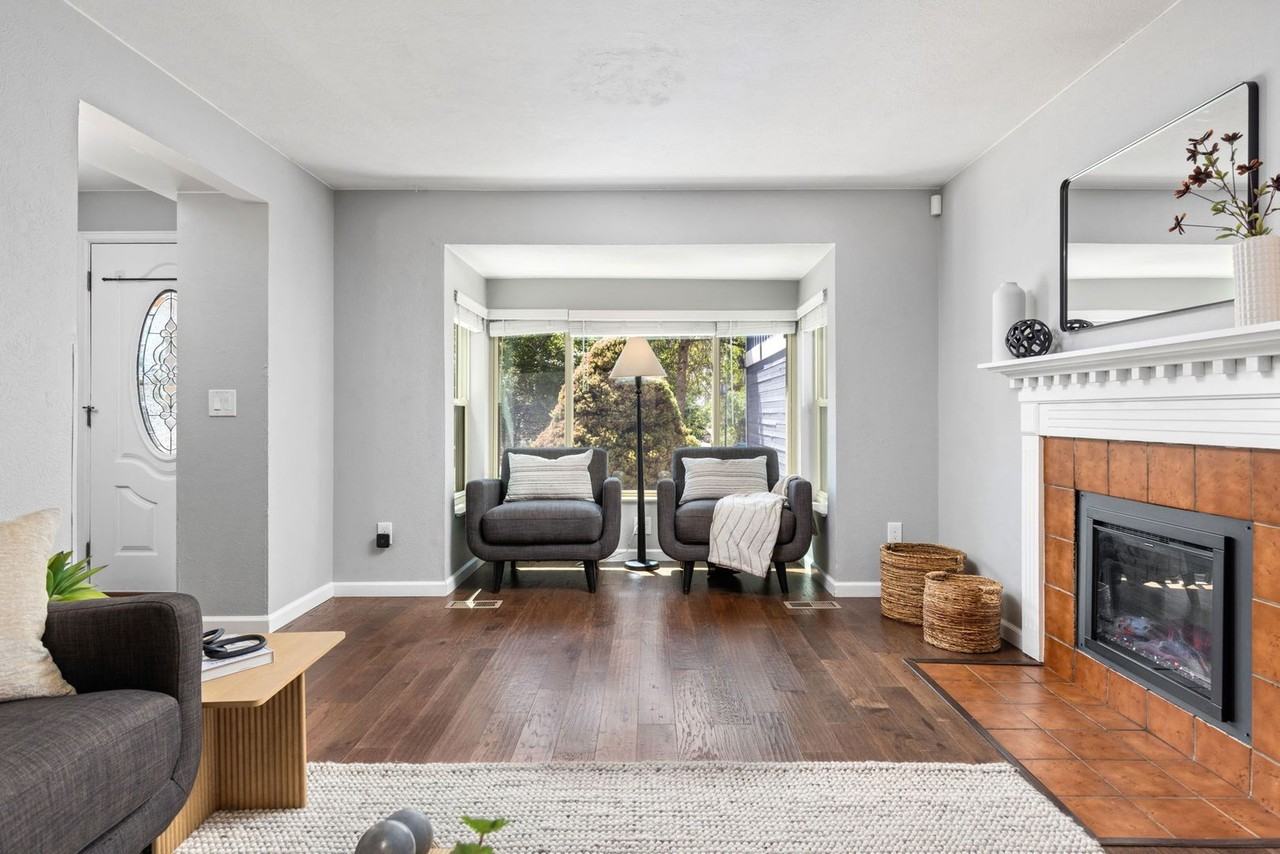 455 W Sycamore Ct - Photo 5 of 32