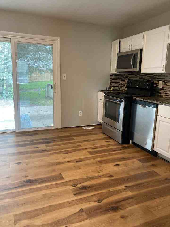 1383 Harford Square Dr - Photo 3 of 15