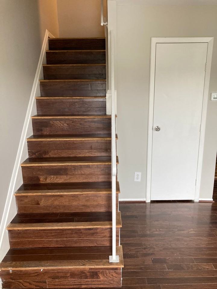 1383 Harford Square Dr - Photo 5 of 15
