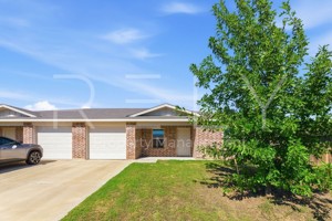 featured image of 1805 Emma Naylor Ct