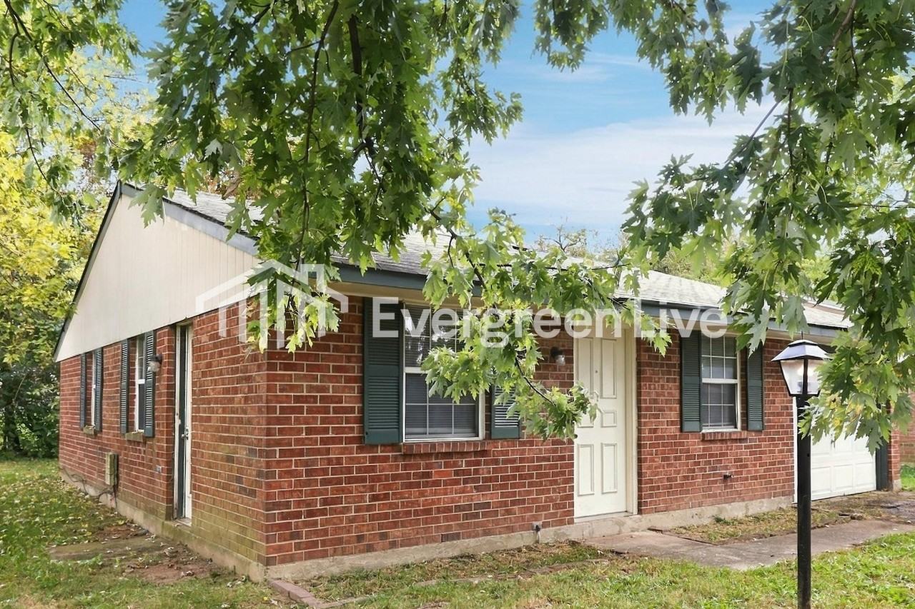 7648 Pomeranian Dr - Photo 2 of 15