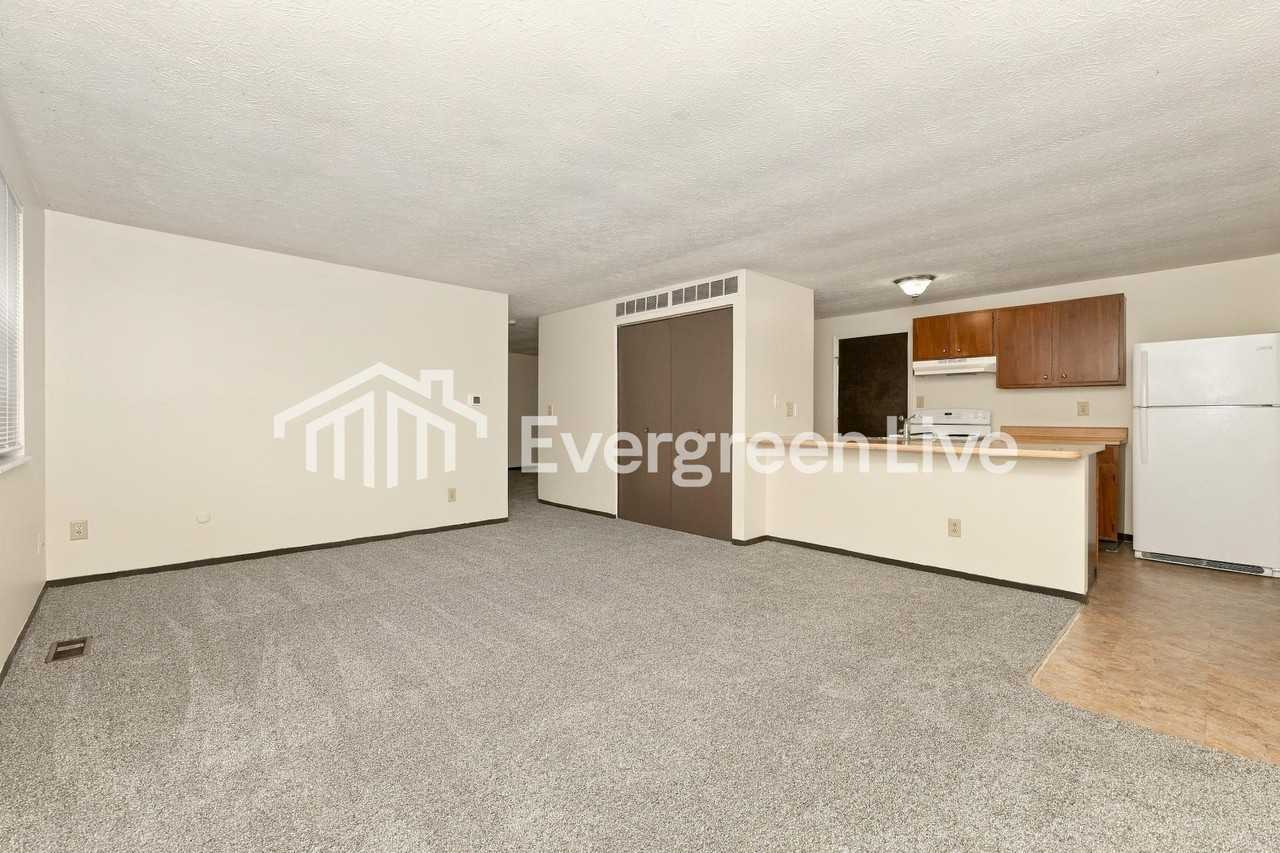 7648 Pomeranian Dr - Photo 3 of 15