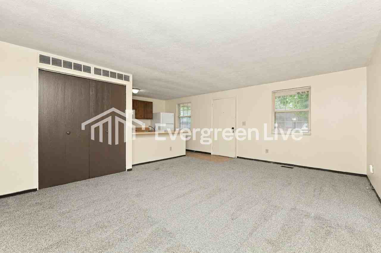 7648 Pomeranian Dr - Photo 5 of 15
