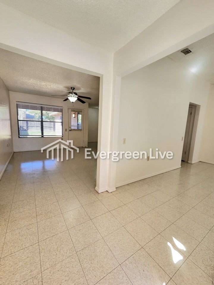 2172 Santa Clara Ct - Photo 2 of 23