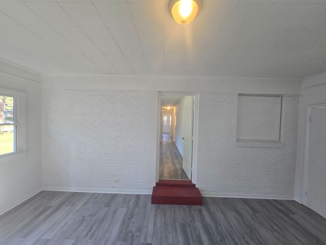 25039 Balsam Ln - Photo 7 of 29