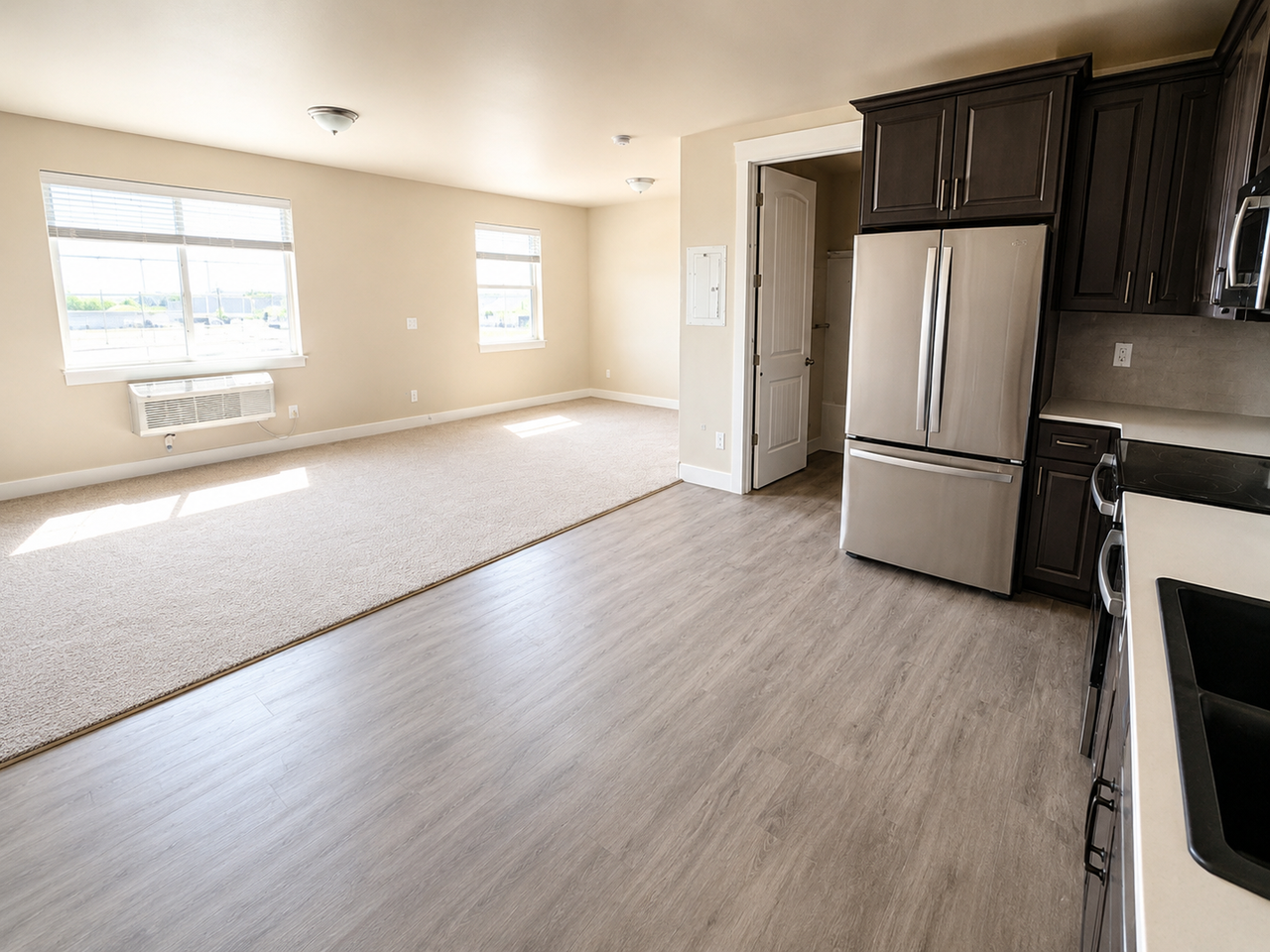 The Lodges in Sunnyside - Photo 3 of 18
