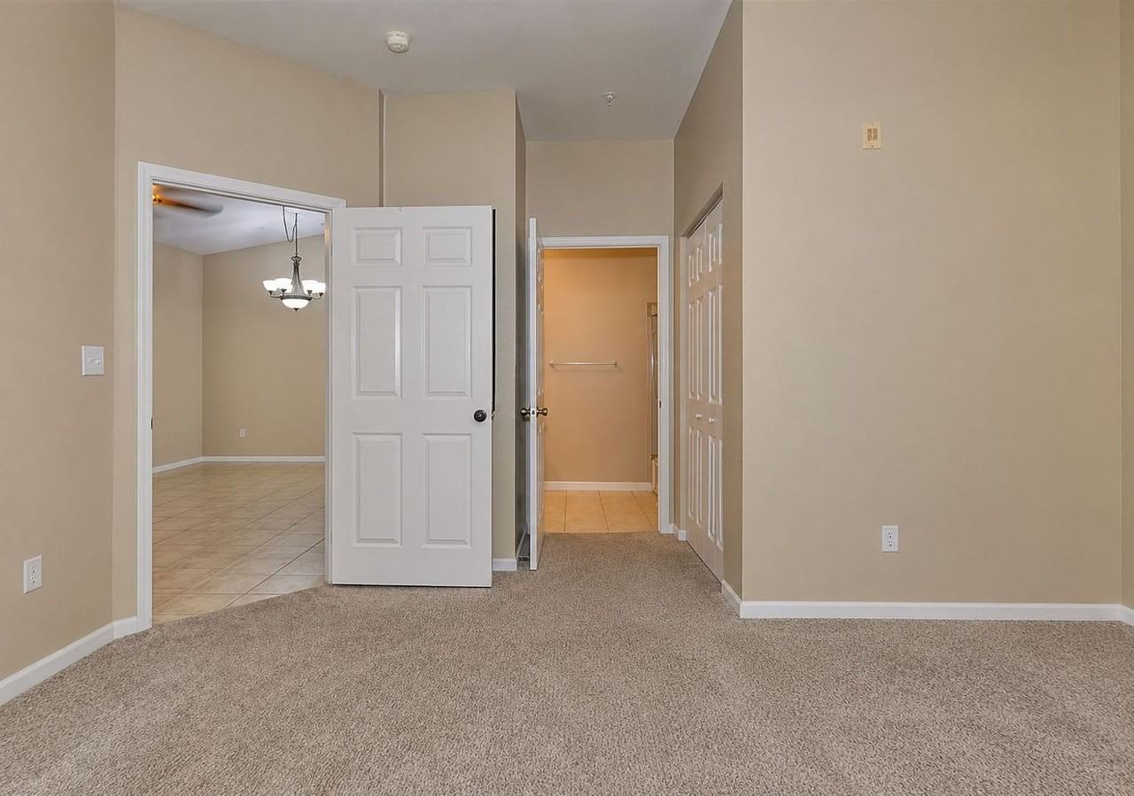 15417 Bellamar Cir - Photo 2 of 20