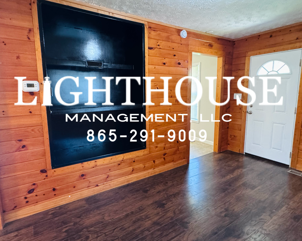 2802 Greenway Dr - Photo 6 of 15