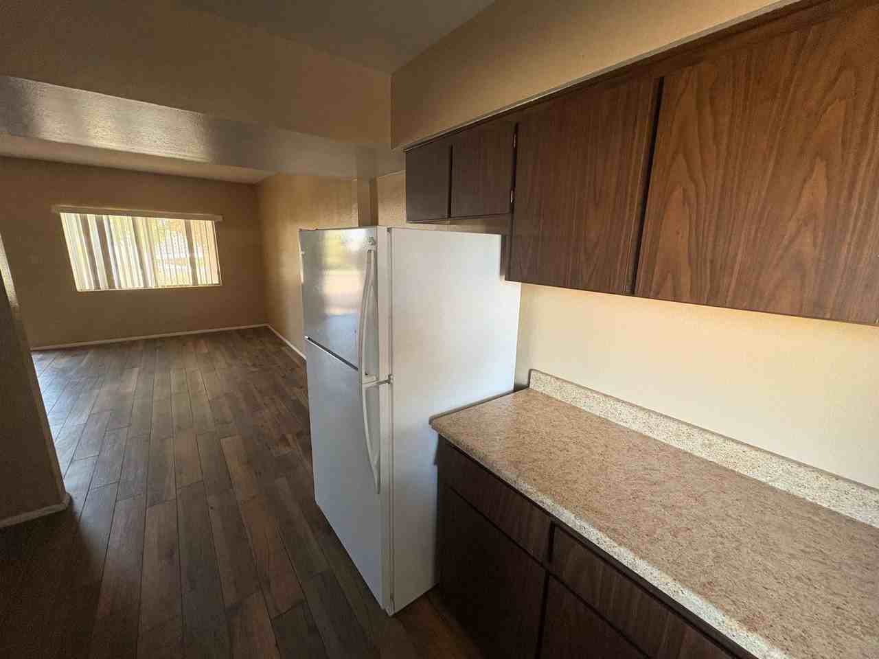 11214 W Nevada Ave - Photo 4 of 10