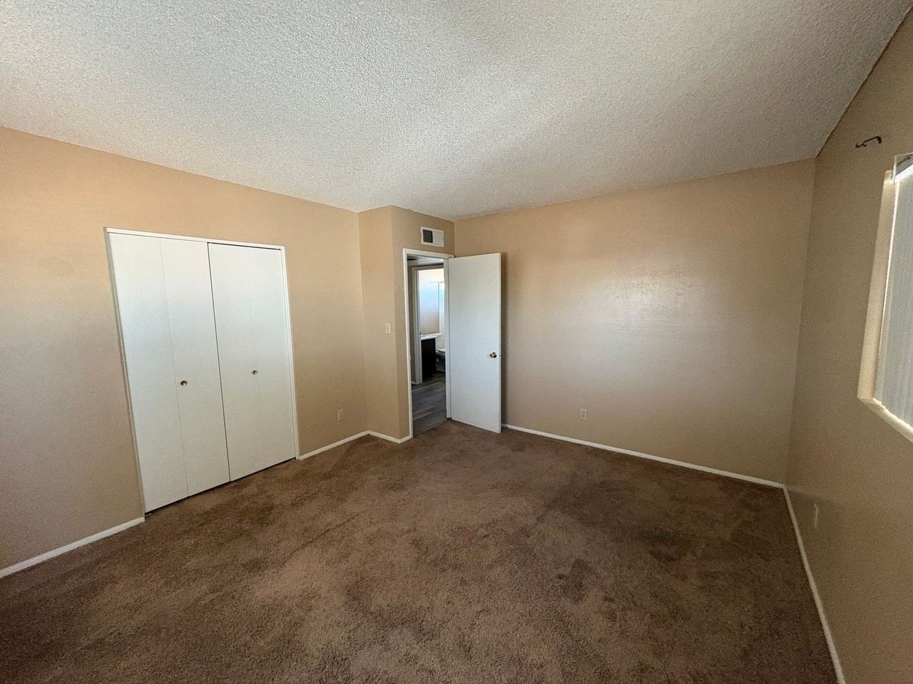 11214 W Nevada Ave - Photo 6 of 10