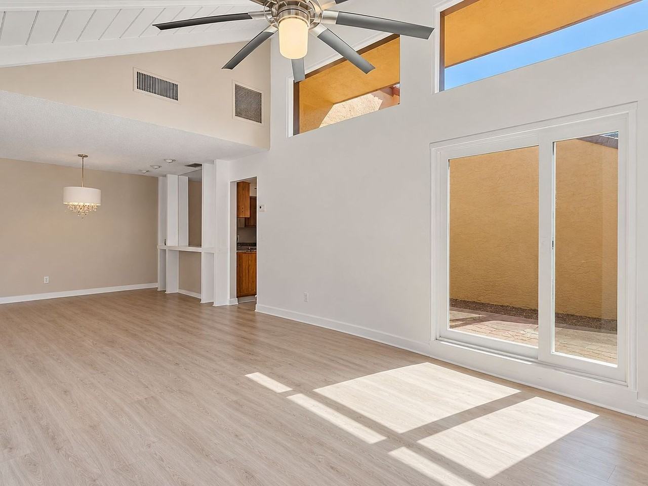 5053 Maui Cir #14 - Photo 2 of 19
