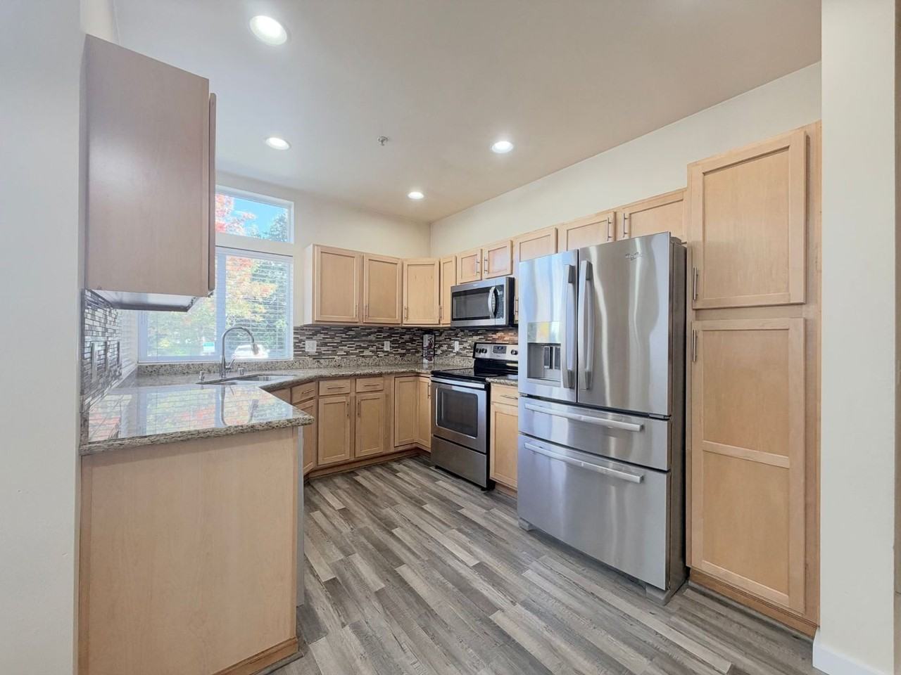 22611 41st Pl S - Photo 2 of 23