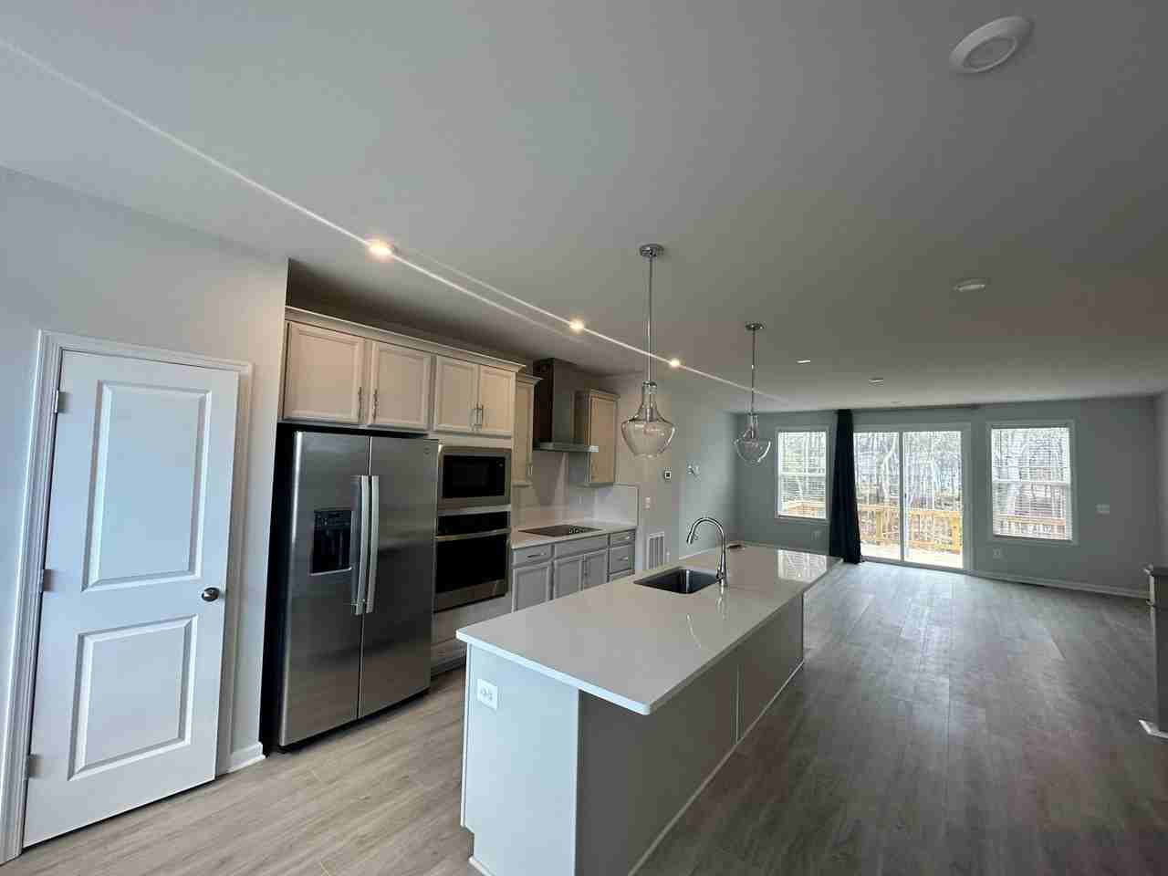 578 Rivanna Hill Rd - Photo 4 of 23