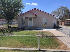 featured image of 512 S Cottonwood Dr