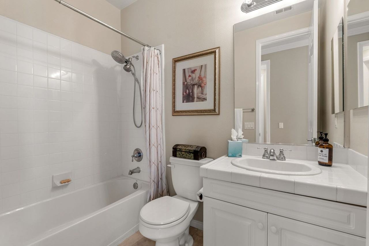 29176 Valley Oak Pl - Photo 6 of 43