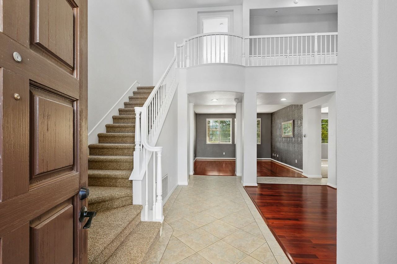 45819 Corte Ricardo - Photo 4 of 35