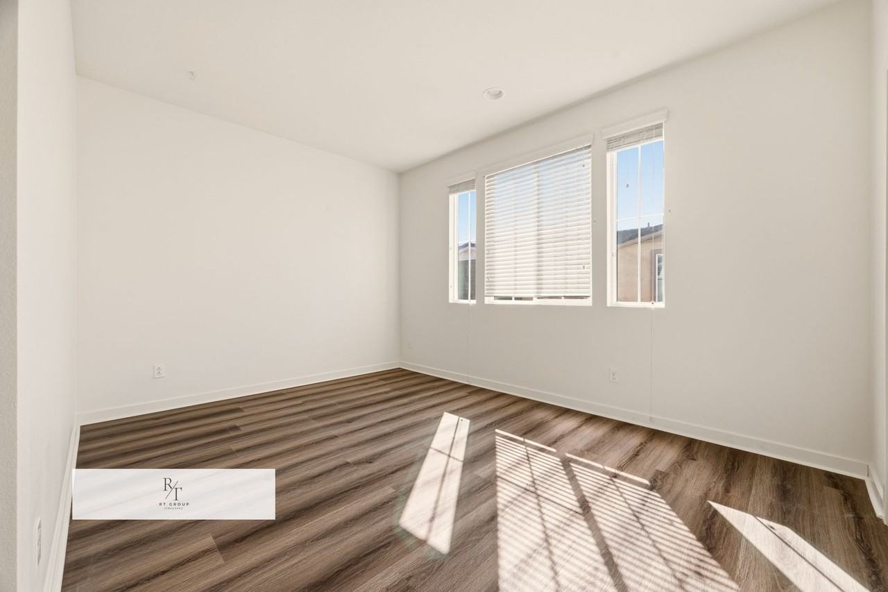 817 Pommelo Way - Photo 2 of 27