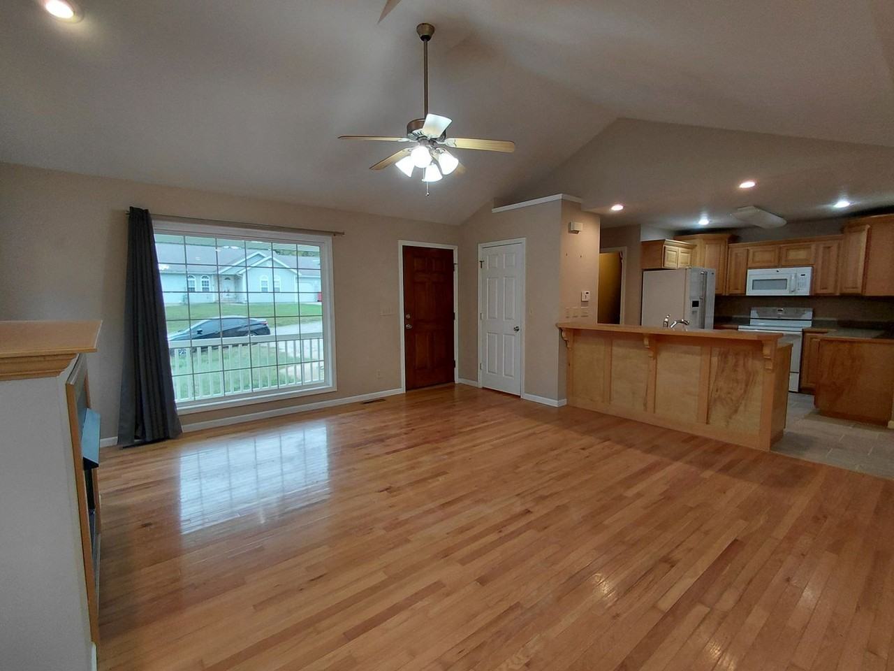 24569 Terrain Rd - Photo 3 of 18