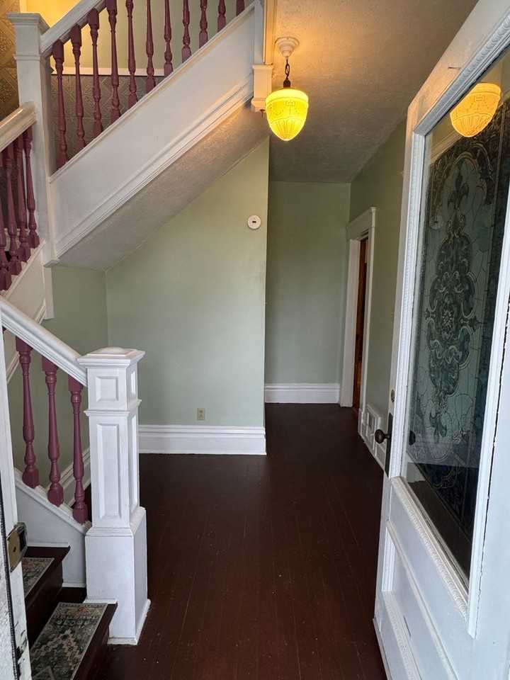 1407 Andrew St - Photo 5 of 22