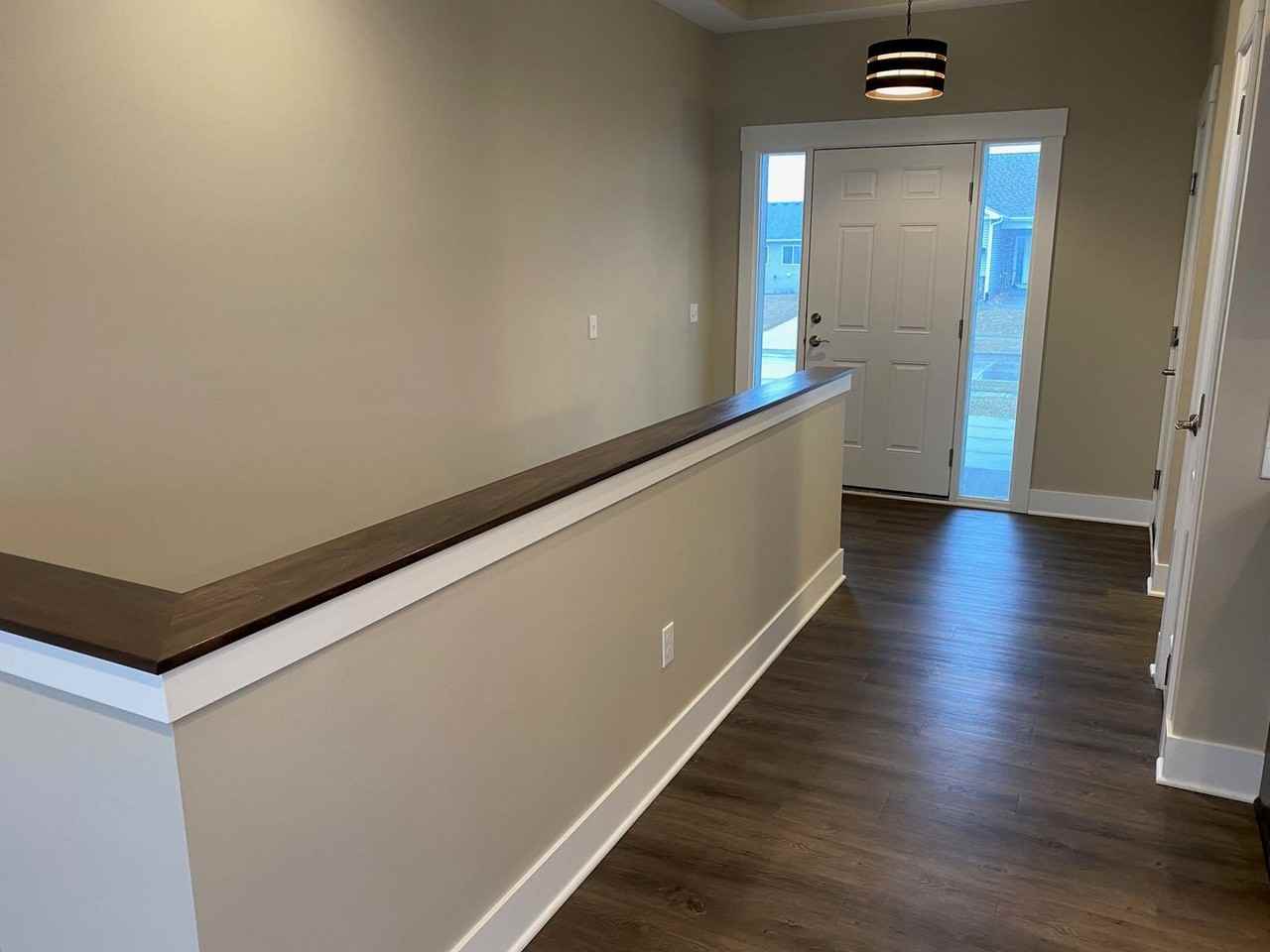 902 Henryson St - Photo 3 of 19