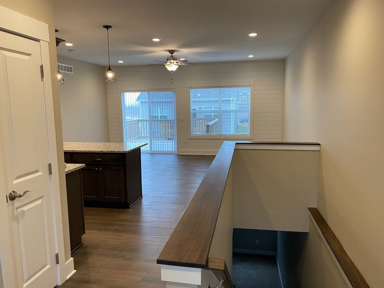 902 Henryson St - Photo 4 of 19