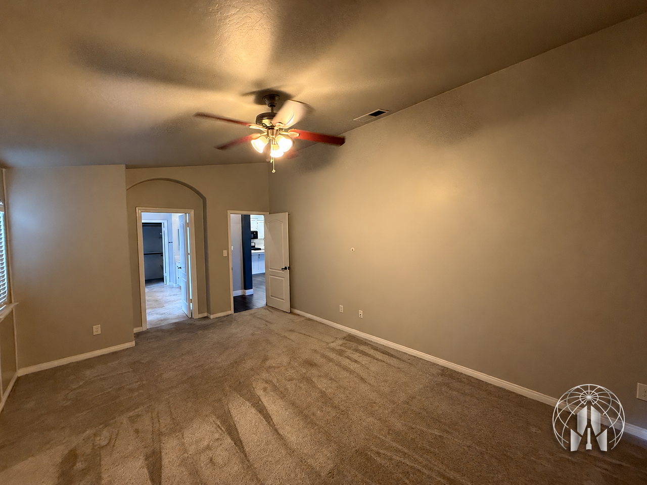 10010 Brookline Woods Dr - Photo 5 of 23